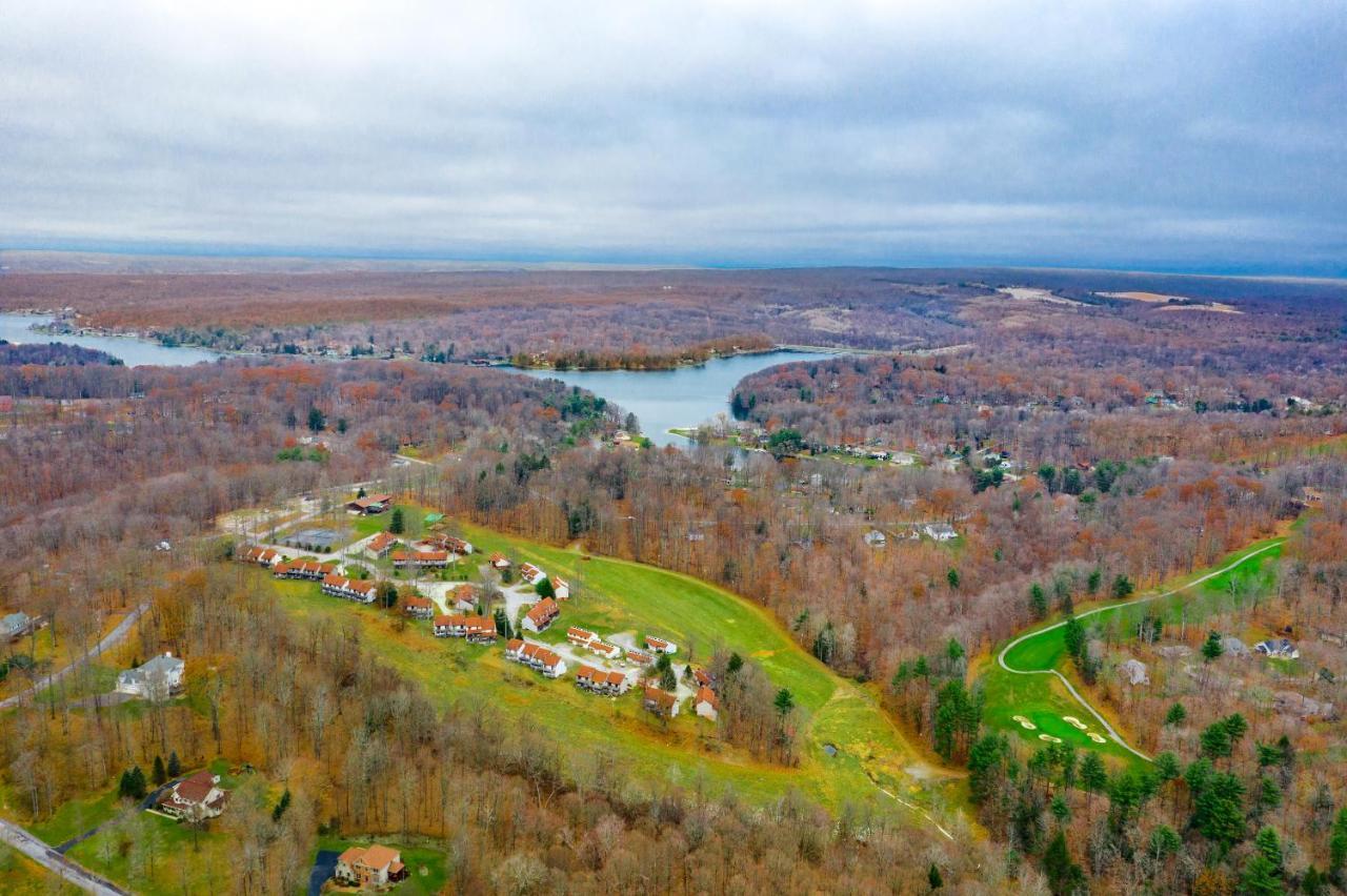 Crown Resorts At Wolf Run ДюБоа Екстериор снимка
